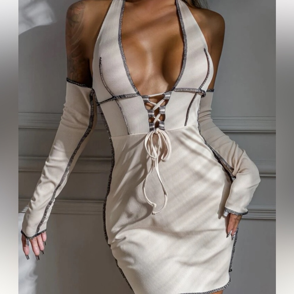 Women’s halter top mini dress with sleeves